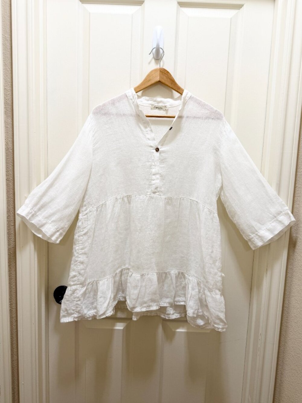 Logica Italy Women's 100% Linen Tunic Top Blouse Size M White Tiered Ruffle Hem